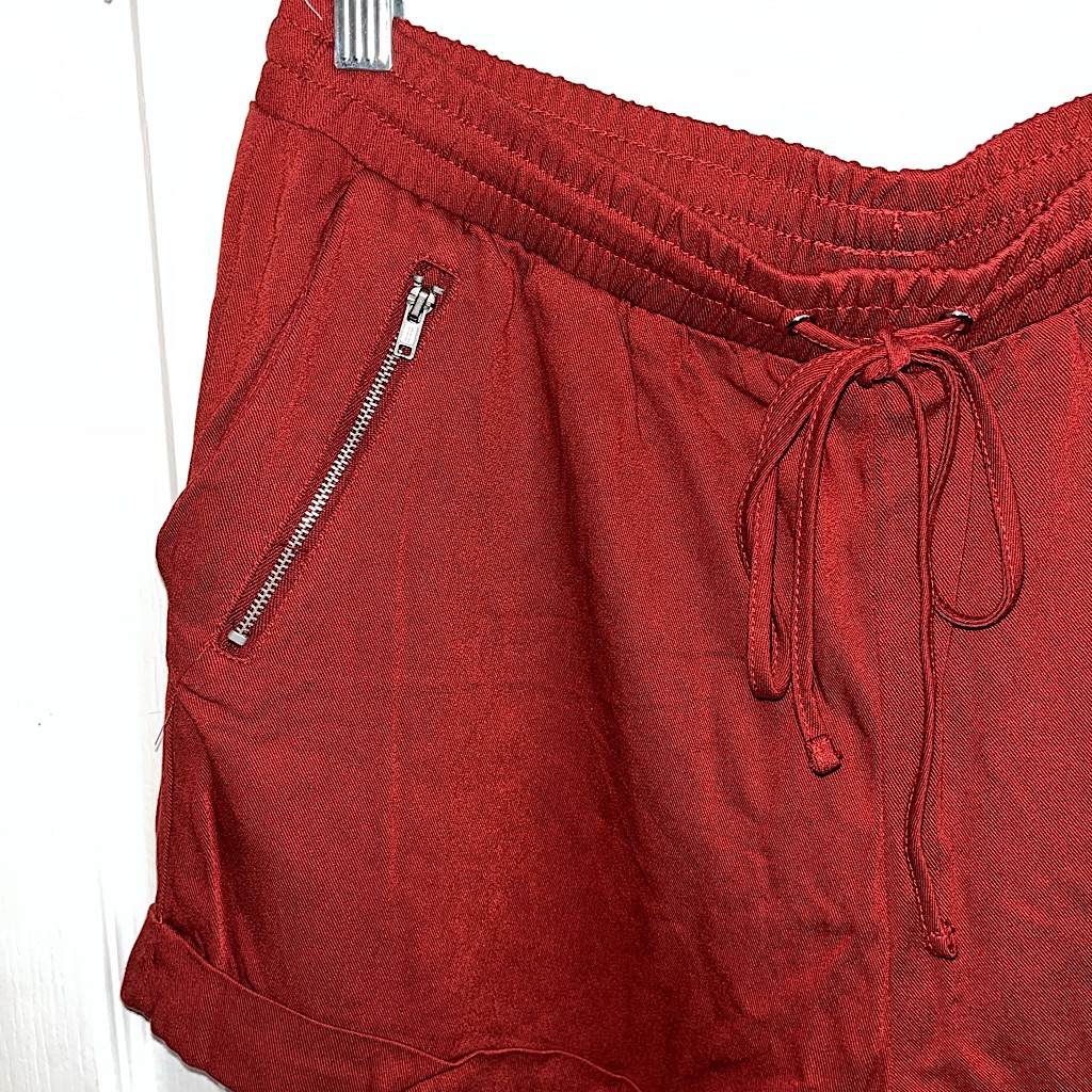 Forever21 Rust Red High Rise Shorts With Side Zippers Nwt Large